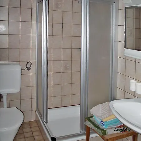 Schusterhausl 755w